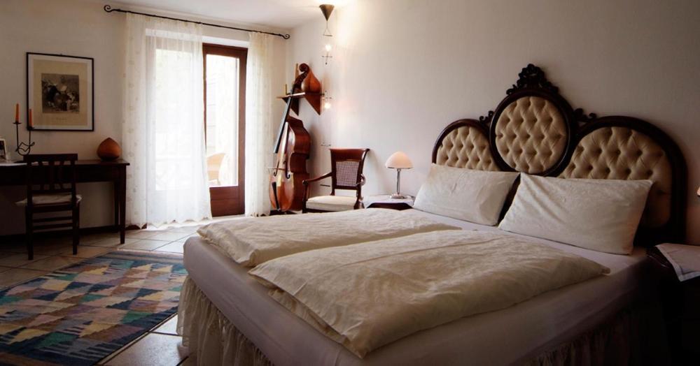B&B Romy Rocker Mizzole Δωμάτιο φωτογραφία